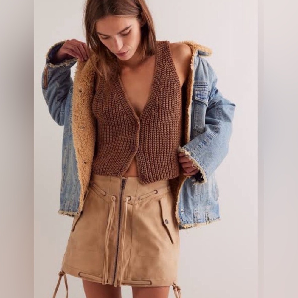 We The free—Sierra Suede mini skirt
We The Free Lace-Up Mini Skirt